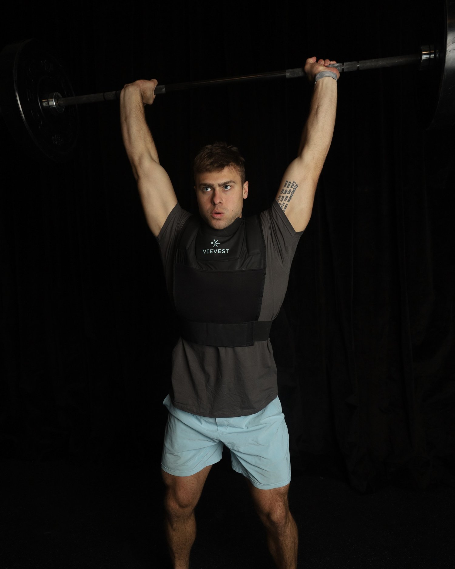 VieVest partner athlete Jacob Heart training with a barbell